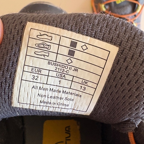 La Sportiva kids hiking shoe - Picture 6 of 7